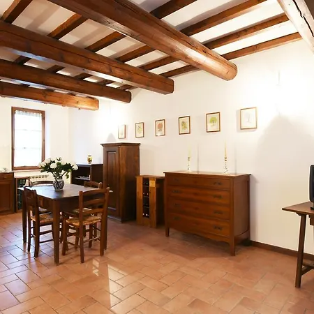 Miralduolo בית חווה פונטה סן ג'ובאני